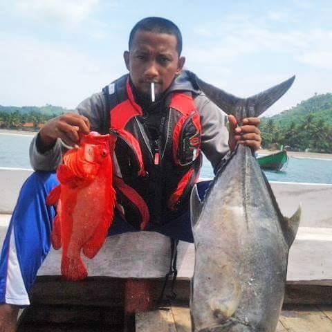 Ikan hasil mancing di spot mancing laut pilihan di Pantai Sine Tulungagung  (4)