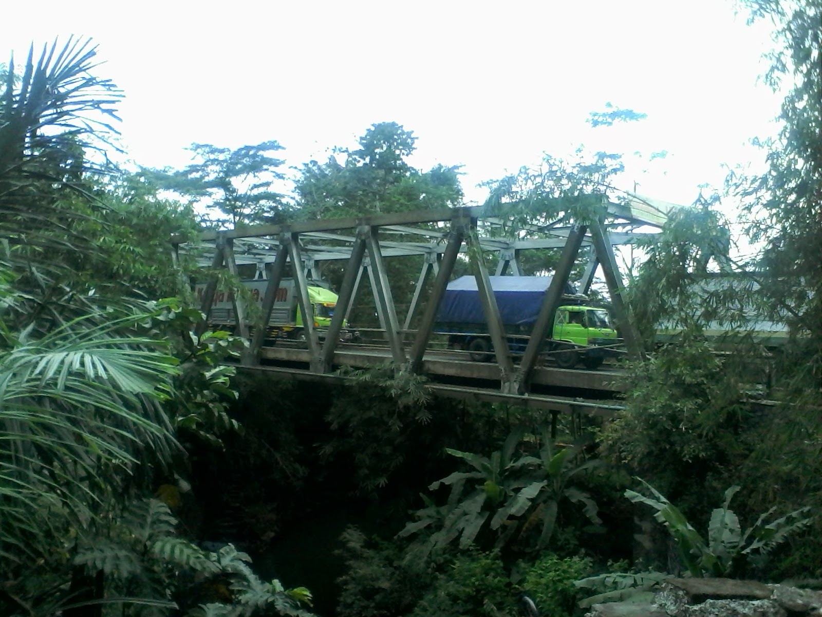 Jembatan kali Tonjong